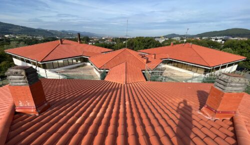 Final de la dirección de obras de acondicionamiento de cubiertas inclinadas en el Edificio 105 del Parque Tecnológico de Bizkaia