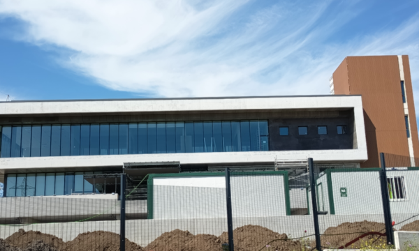 Dirección de ejecución de la obras del nuevo edificio Data Center Euskadi (DCE) para Atlantic Data Infrastructure (ADI) en Bizkaia